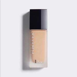 DIOR FOREVER 1,5N
24h foundation